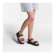 ⁦LV Sunset Flat Comfort Sandal⁩ – תמונה ⁦2⁩