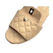 ⁦Chanel padded sandals⁩ – תמונה ⁦4⁩