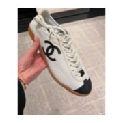 ⁦Calfskin & Embossed Suede Calfskin White & Black⁩ – תמונה ⁦2⁩