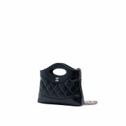 ⁦Chanel 31 Nano Shopping Bag⁩ – תמונה ⁦3⁩