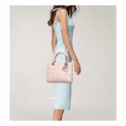 ⁦MEDIUM LADY DIOR BAG⁩ – תמונה ⁦5⁩