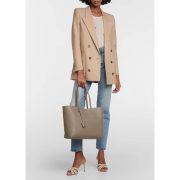 ⁦Shopping E/W leather tote bag⁩ – תמונה ⁦3⁩