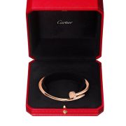 ⁦JUSTE UN CLOU BRACELET PINK WITH DIAMOND⁩ – תמונה ⁦3⁩