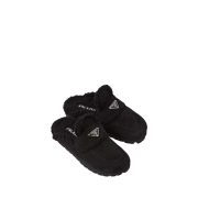 ⁦Black Shearling slippers⁩ – תמונה ⁦3⁩