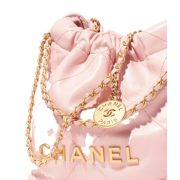 ⁦CHANEL 22 MINI HANDBAG⁩ – תמונה ⁦3⁩