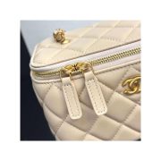 ⁦Chanel Small Vanity on Chain Pearl⁩ – תמונה ⁦3⁩
