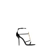 Cassandra sandals in patent leather