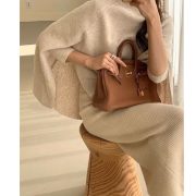 ⁦Birkin 25 Gold Togo Gold Hardware⁩ – תמונה ⁦5⁩
