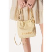 ⁦CHANEL 22 MINI HANDBAG⁩ – תמונה ⁦2⁩