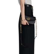 ⁦30 MONTAIGNE AVENUE BAG⁩ – תמונה ⁦3⁩
