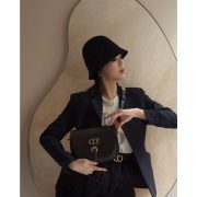 ⁦MEDIUM DIOR BOBBY BAG⁩ – תמונה ⁦5⁩