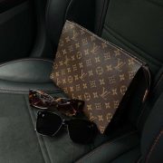 ⁦Toilette Clutch 26⁩ – תמונה ⁦5⁩