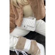 ⁦Medium Classic Double Flap Bag Caviar Skin⁩ – תמונה ⁦3⁩