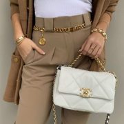 ⁦CHANEL 19 SMALL⁩ – תמונה ⁦2⁩