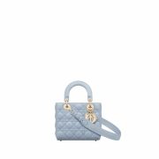 ⁦Small Lady Dior bag⁩ – תמונה ⁦2⁩