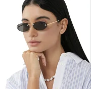 ⁦FENDI First Oval Sunglasses⁩ – תמונה ⁦4⁩