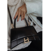 ⁦HOURGLASS HANDBAG⁩ – תמונה ⁦6⁩