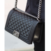 ⁦BOY CHANEL HANDBAG⁩ – תמונה ⁦4⁩