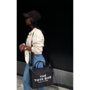 ⁦THE TOTE BAG LARGE⁩ – תמונה ⁦4⁩