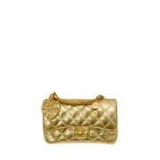 ⁦CHANEL Matelasse bag charm⁩ – תמונה ⁦4⁩