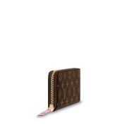 ⁦Clémence Wallet⁩ – תמונה ⁦2⁩