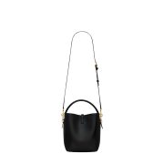 ⁦Le 37 small Bucket Bag⁩ – תמונה ⁦3⁩