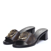 ⁦Monogram Lock It Mules⁩ – תמונה ⁦6⁩