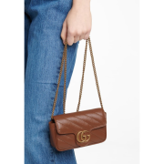 ⁦GG Marmont MINI Bag⁩ – תמונה ⁦6⁩