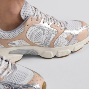 ⁦Dior Chrono Sneaker⁩ – תמונה ⁦4⁩