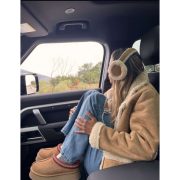 ⁦UGG Tazz Platfotm Brown⁩ – תמונה ⁦2⁩