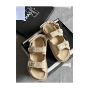 ⁦Shiny Lambskin – Beige⁩ – תמונה ⁦2⁩