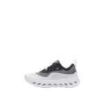 On Running x Loewe – Black & White